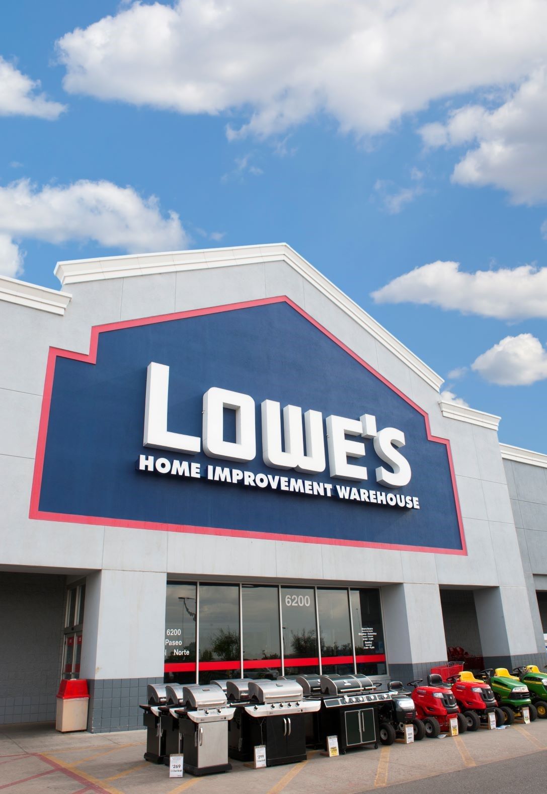 lowes building